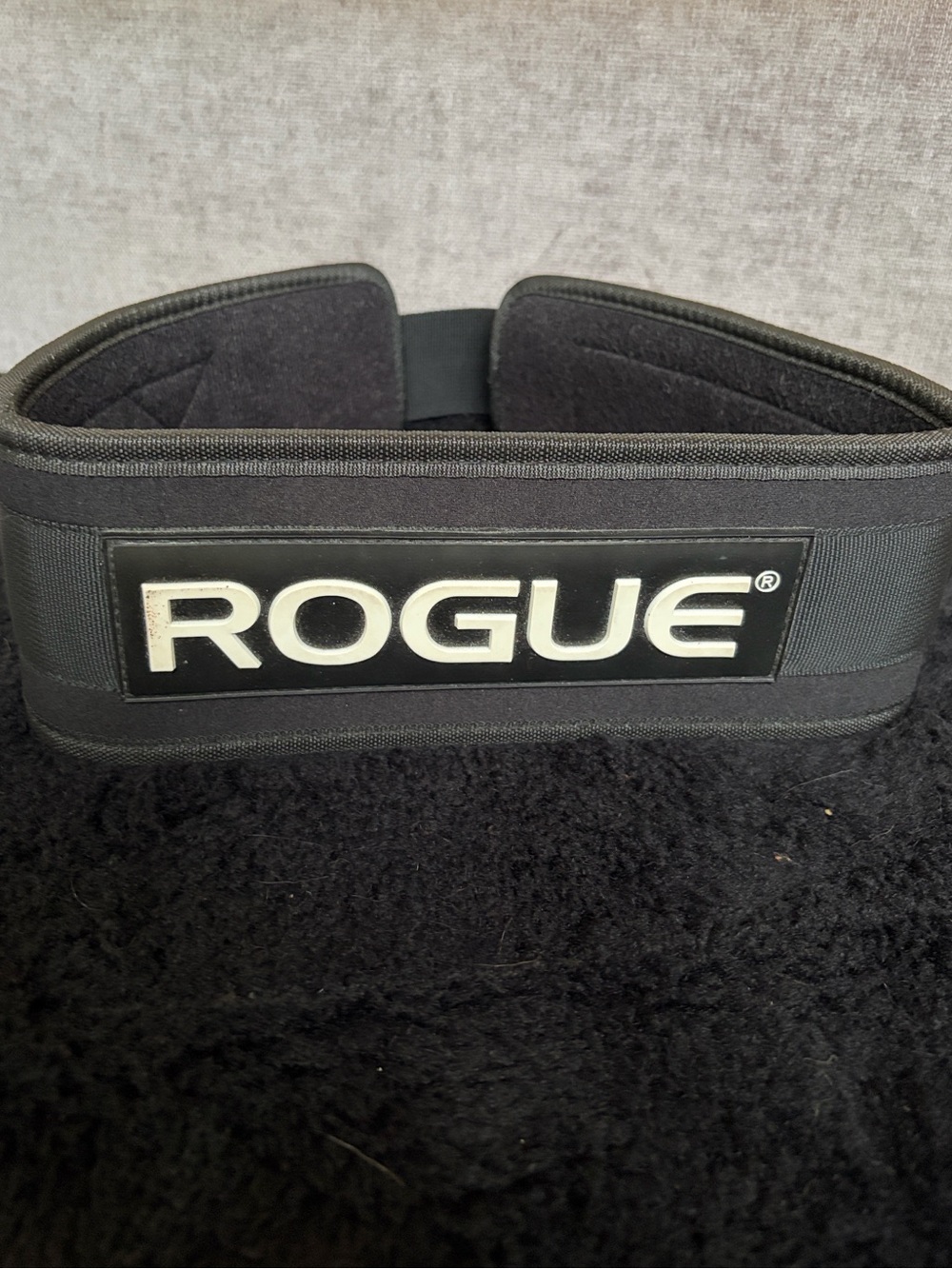 Rogue 4" Nylon Weightlifting Belt Medium Black Fitness Gym CrossFit